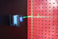 HBM Laser Liner 2 Lijnen Groen Licht -Winkel Voor Huishoudelijk Gereedschap 3b2a3032.jpg 1200x600 3dfc8ebc88
