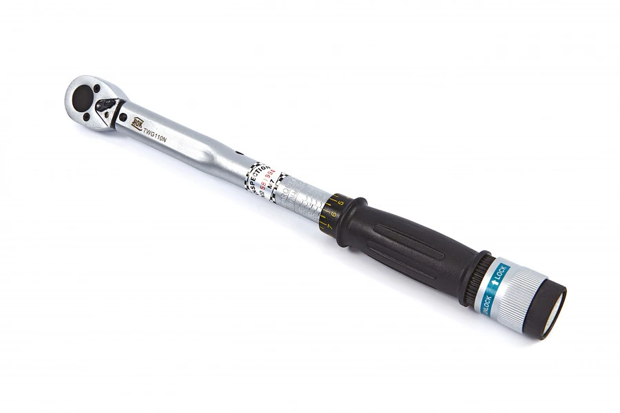 AOK 3/8" Profi Momentsleutel 20-110 Nm AOK 3/8" Profi Momentsleutel 20-110 Nm -Winkel Voor Huishoudelijk Gereedschap hbm 054 78.jpg 1200x600 9787bebc88